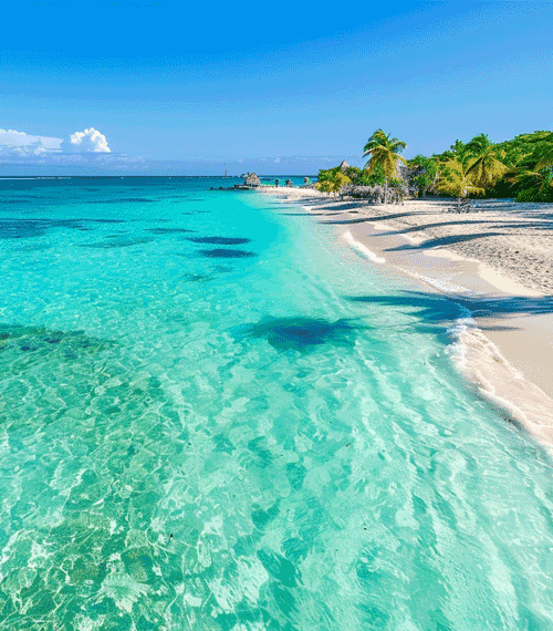 Plage de Rodrigues avec sable doré, lagon turquoise et ciel bleu – paradis authentique de l’océan Indien